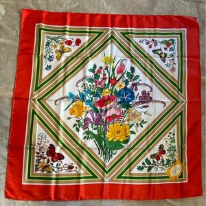 Rare Gucci, Vintage Silk Scarf Floral & Butterfly’s Xlnt n Box